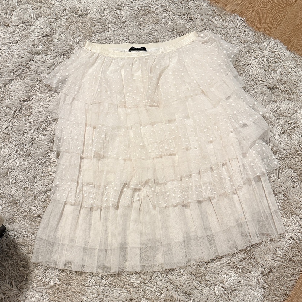 BCBGMaxAzria Cream Lace Tulle Tiered Layered A-Line Skirt